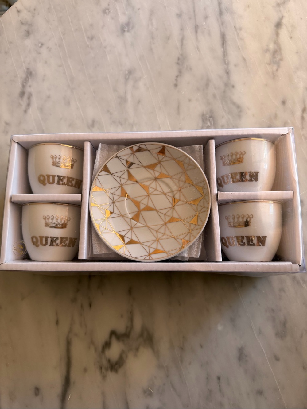 NEW Vintage 24 Karat 'Queen' Mini Cups & Saucer Set of 4